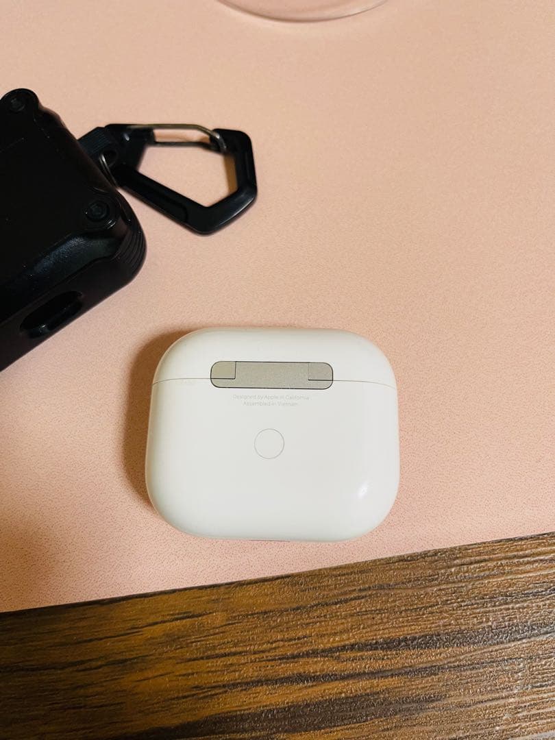 AirPods 3 本体 ホワイト ブラックケース付き