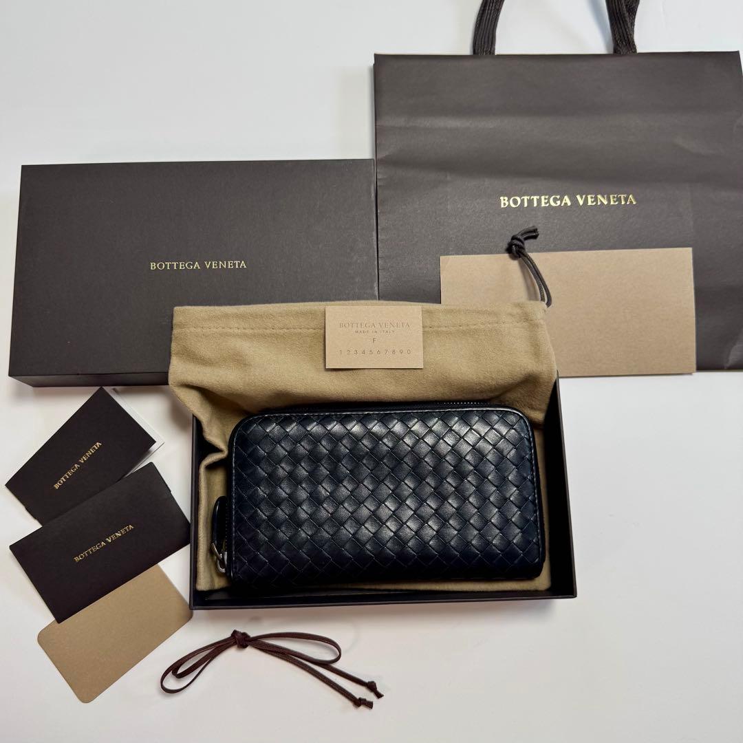 ★美品 値下げ★ボッテガヴェネタ 黒ネロ VNカーフ ラウンドジップウォレット