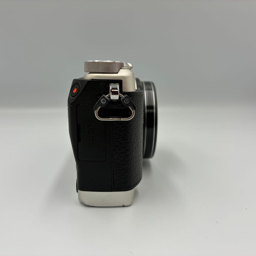 OLYMPUS STYLUS SH-1 オリンパス コンデジ カメラ ブラック