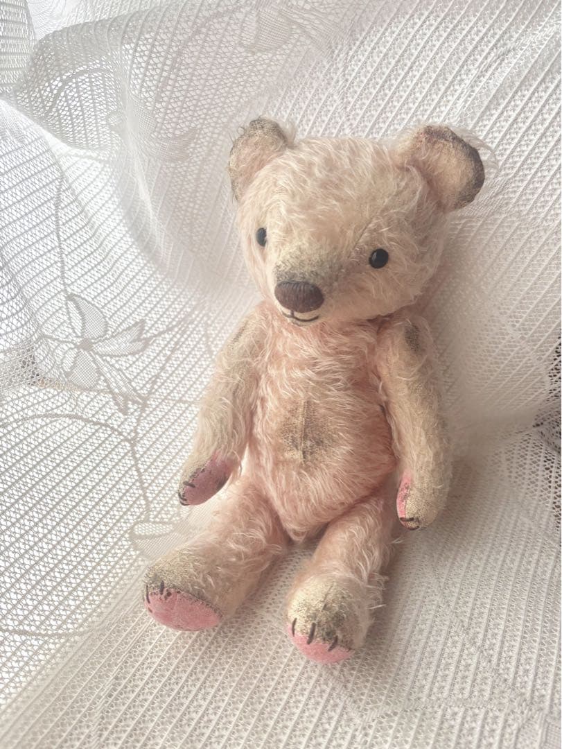 ハンドメイドベア(天然モヘア・アンティーク加工　ワンピ付き)全長28cm