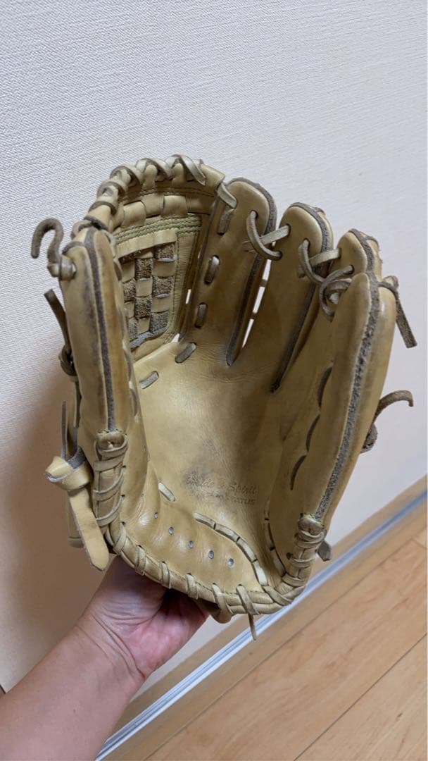 ゼット硬式用グローブ