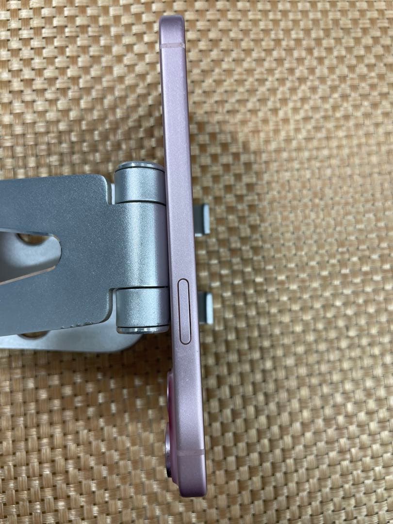 iPhone 15 256 GB ビングSIMフリー【4816】