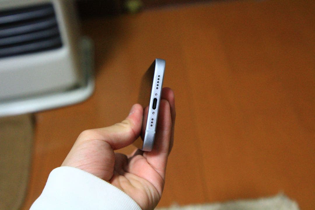 iPhone 15 256GB ブルー バッテリー87% Apple Care