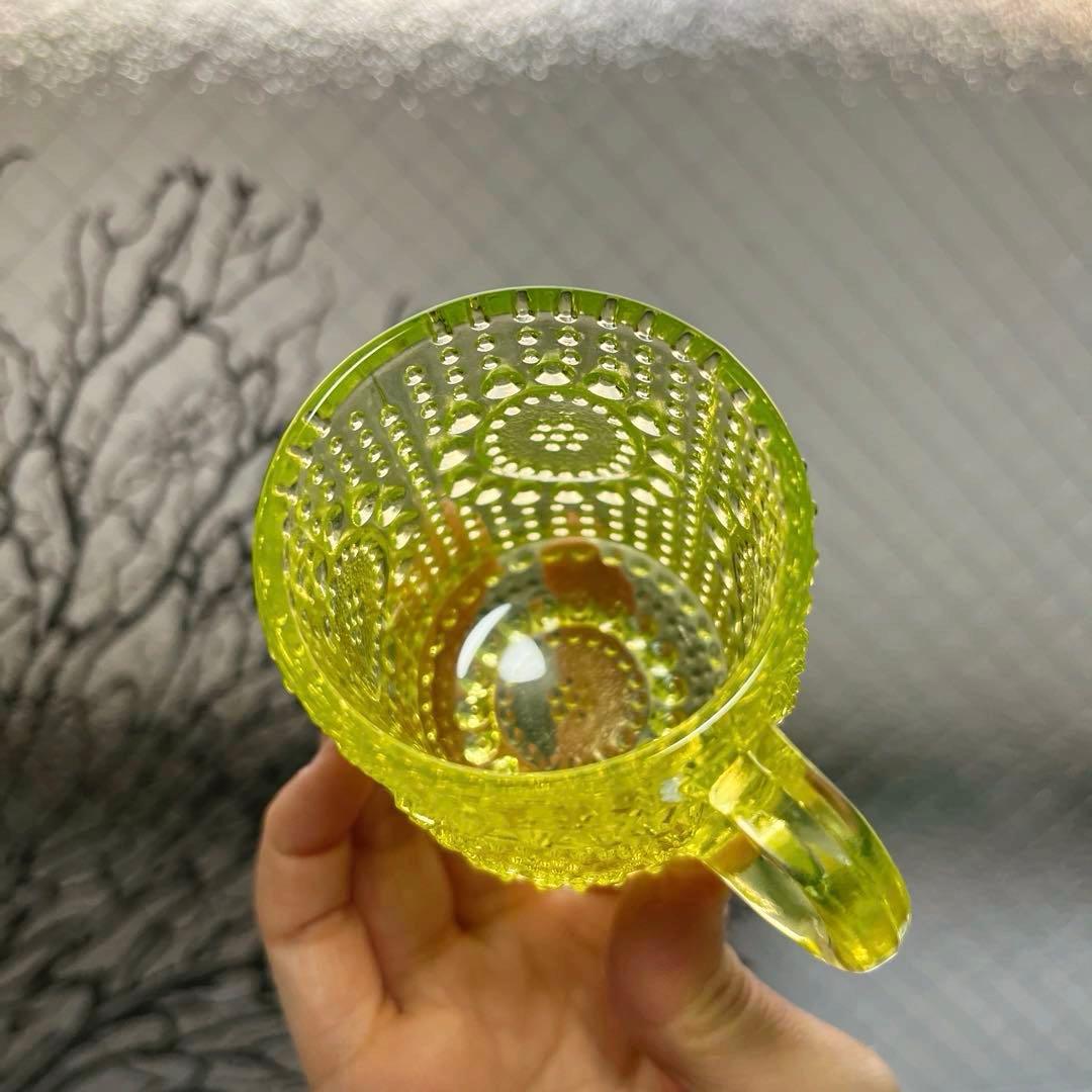 骨董　時代ガラス　フィンランド　グラッポニア マグカップ　ウランガラス１客②