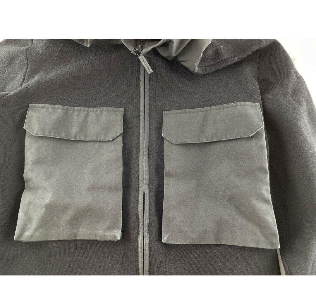 レ*ン様 カナダグース・ブラックレーベル・フルジップニットパーカー