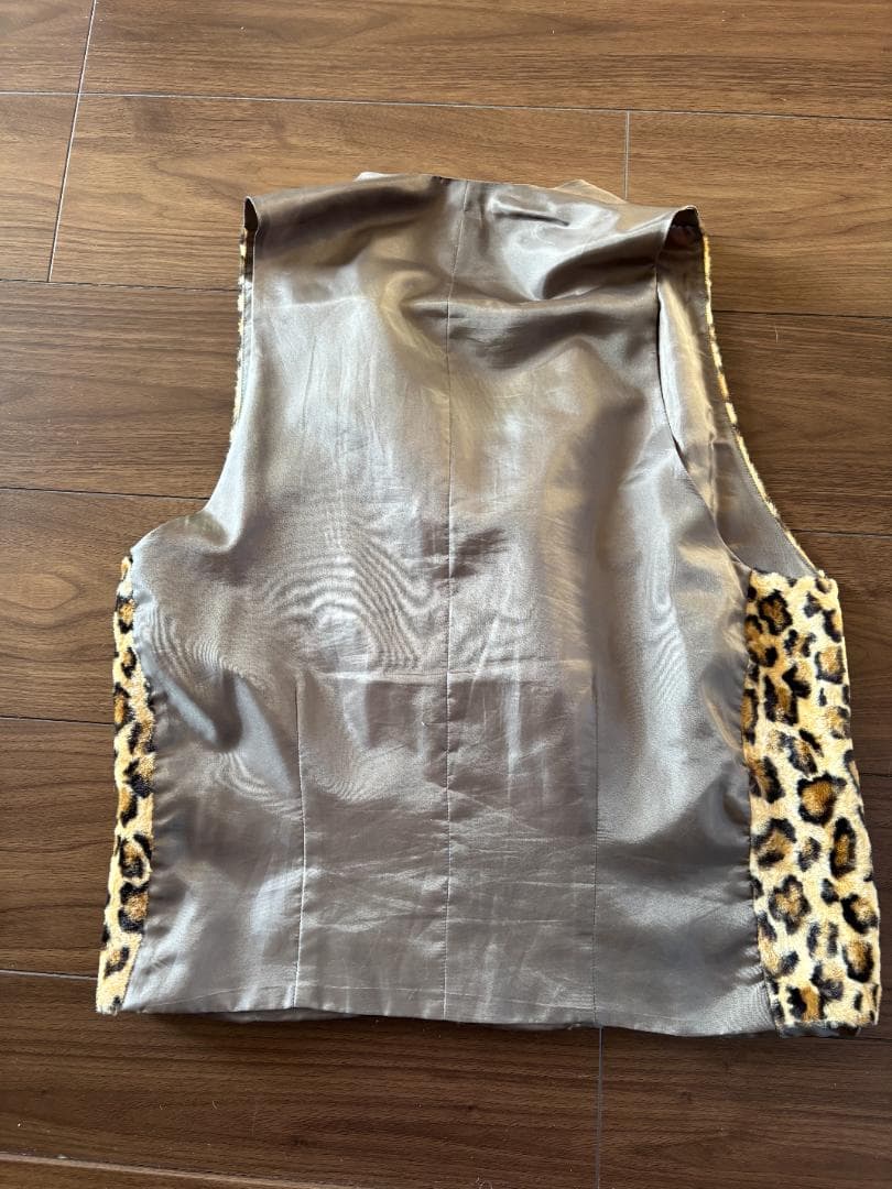 ６６６マイウェイマン　ヒョウ柄 Lサイズ ベスト　PUNK