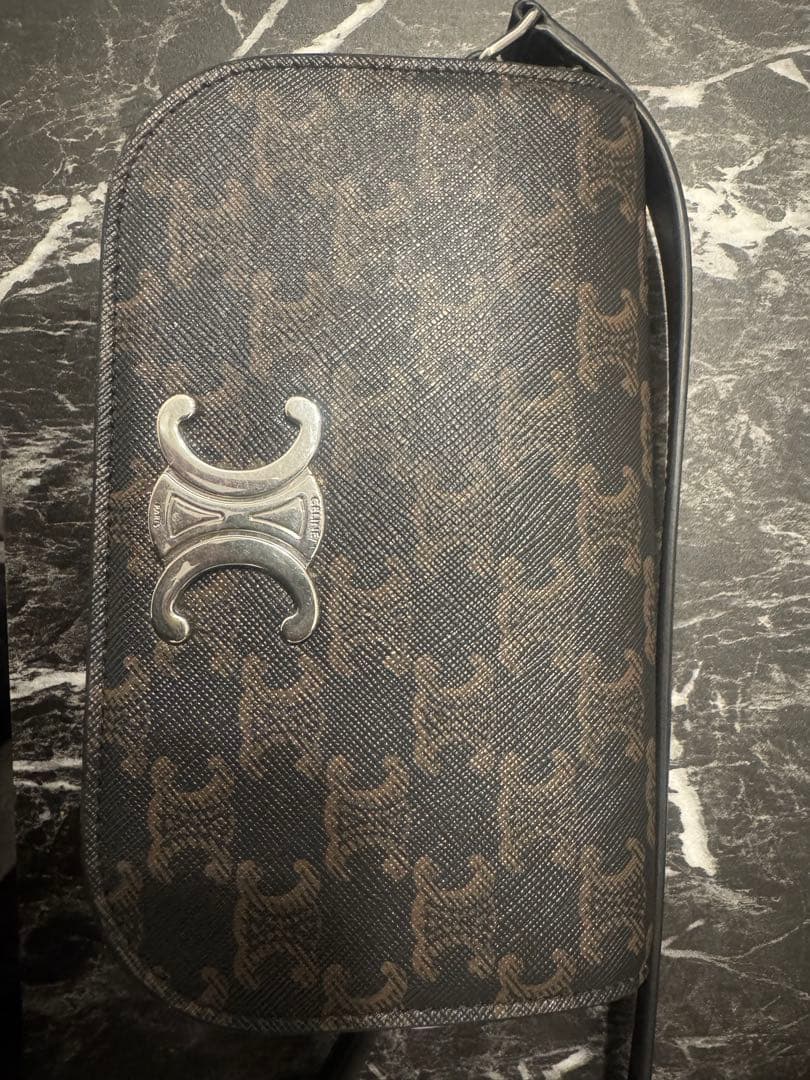 ブ*K様 極美品！　CELINE セリーヌ　スモール トリオンフ クロスボディバ