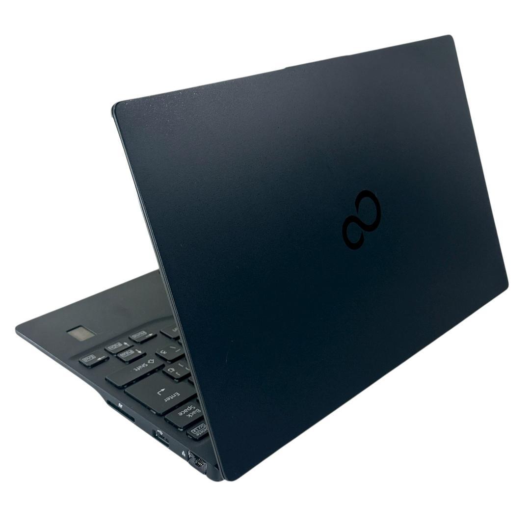 【美品】富士通 ノートパソコン バッテリ優秀 i5 11世代 超軽量 751