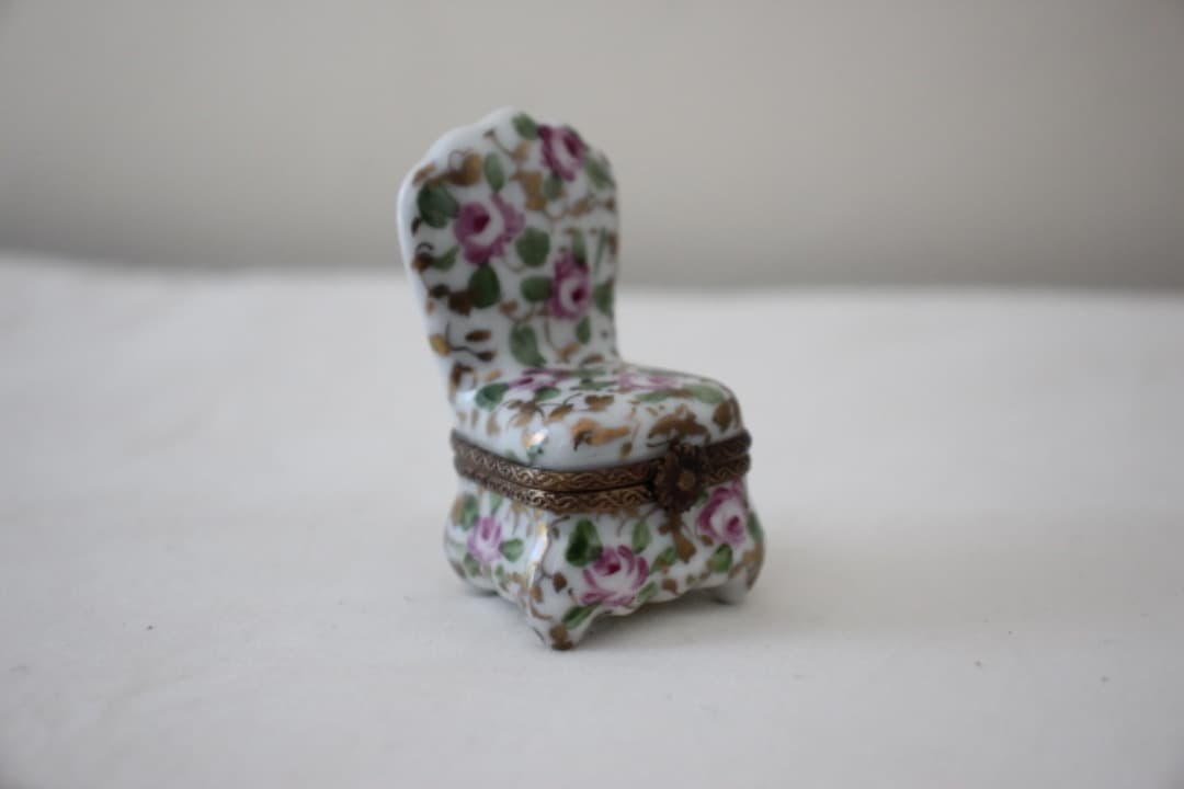 フランス　リモージュボックス　椅子　ピルケース　小物入れ