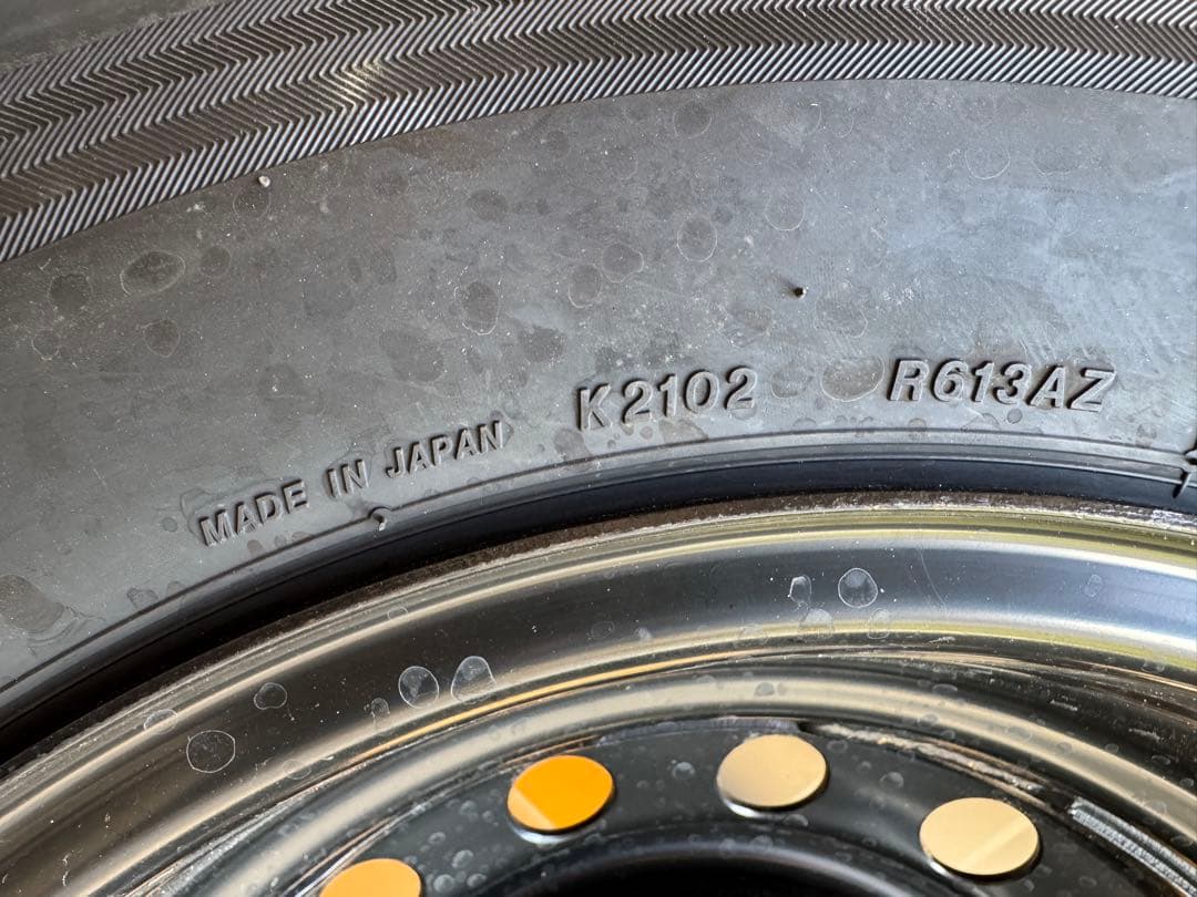 ブリヂストン エコピア　ハイエース純正15インチ タイヤセット5本スペア含む