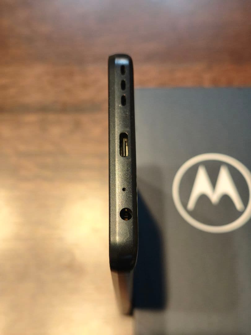 【美品】moto g52j 5G II (8GB/128GB) SIMフリー