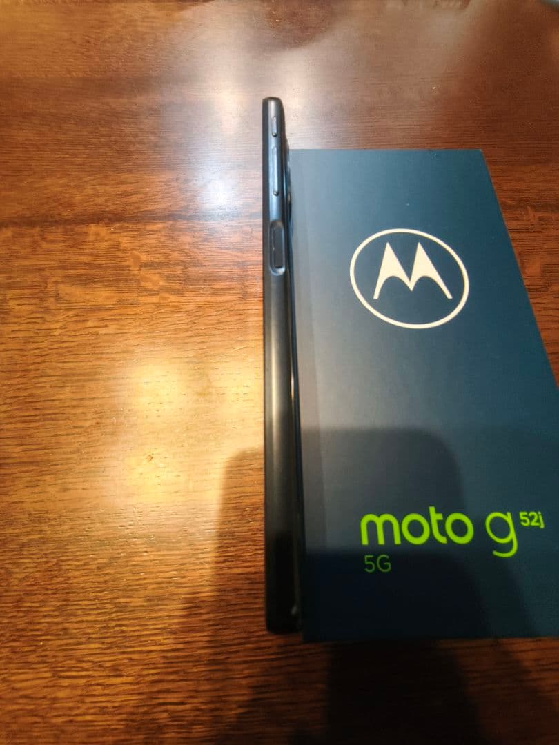 【美品】moto g52j 5G II (8GB/128GB) SIMフリー