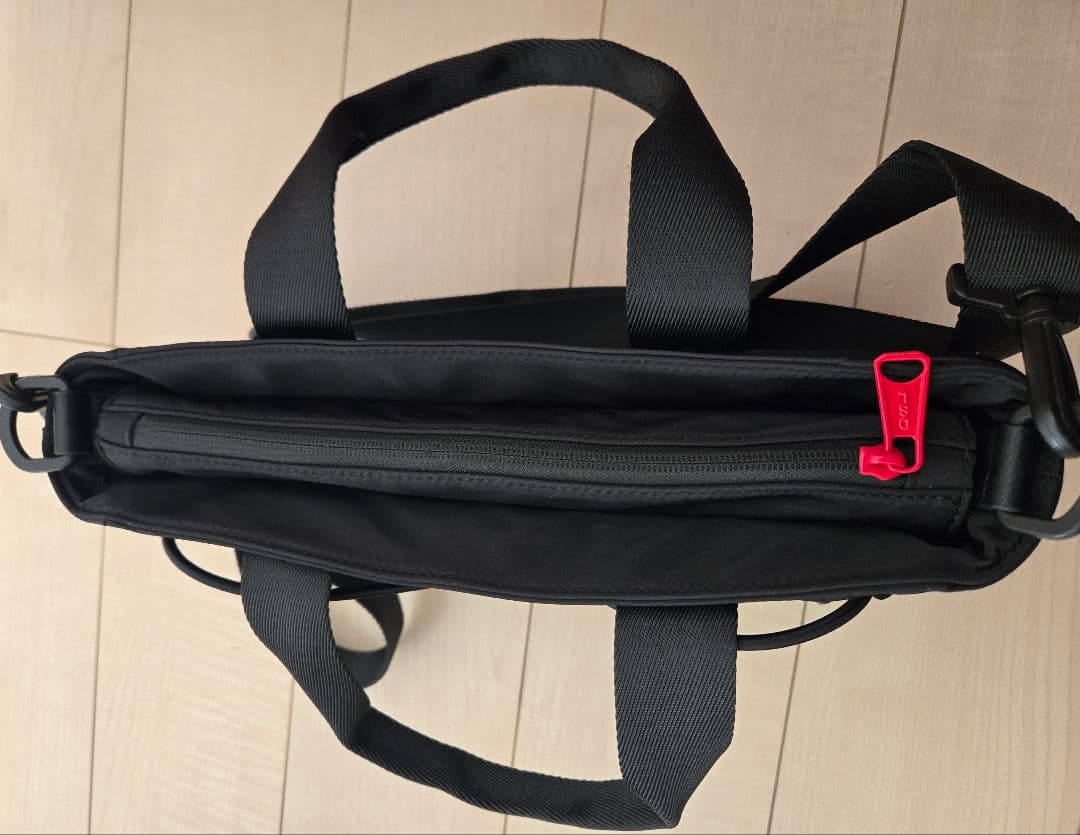 DIESEL　ディーゼル　TECH-Dシリーズ2WAYトートバッグ