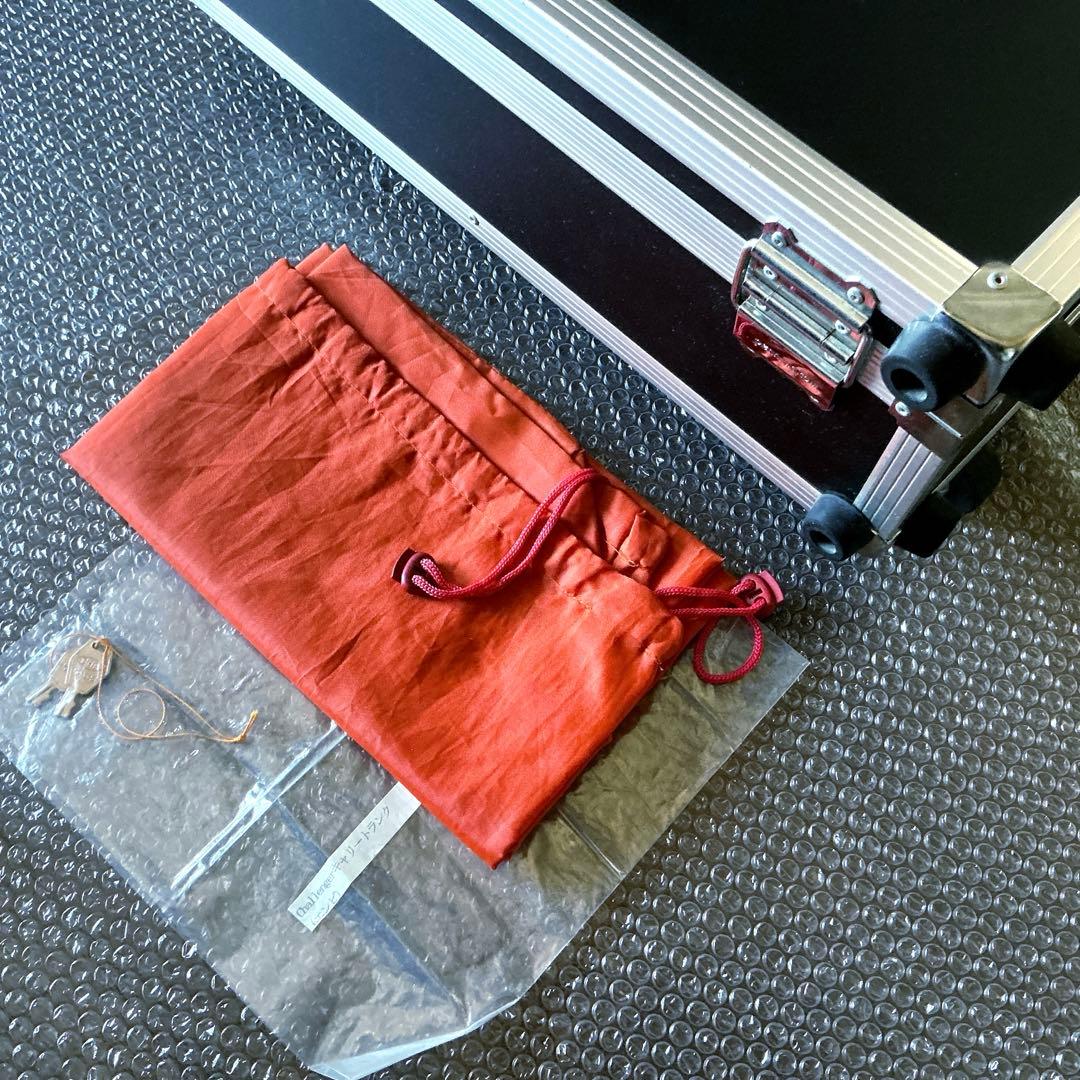 美品 CHALLENGER キャリートランク スーツケース チャレンジャー 小物