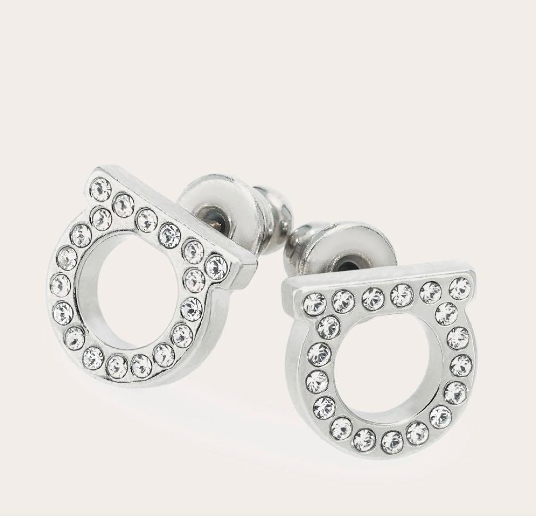 FERRAGAMO フェラガモ ガンチーニ クリスタルピアス(S)