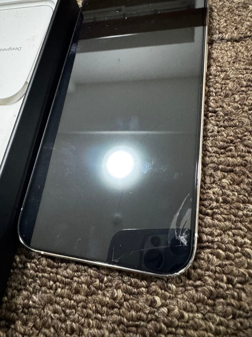 iPhone13pro silver 128gb ケンゾーケース付き