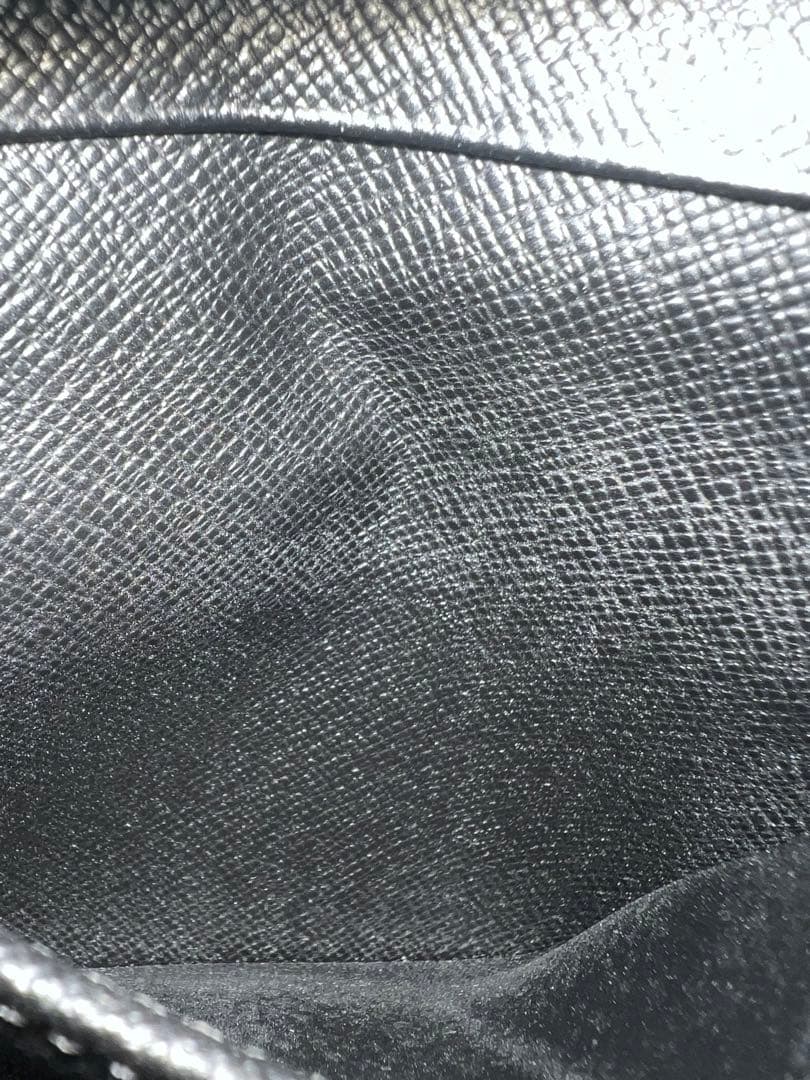 ルイ・ヴィトン　エピ　名刺入れ/カードケース　黒　【美品】