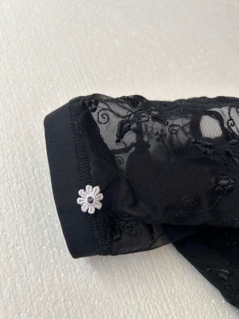 Dellalo Milano デラロミラノ 花柄刺繍が特徴のバレエレオタードM