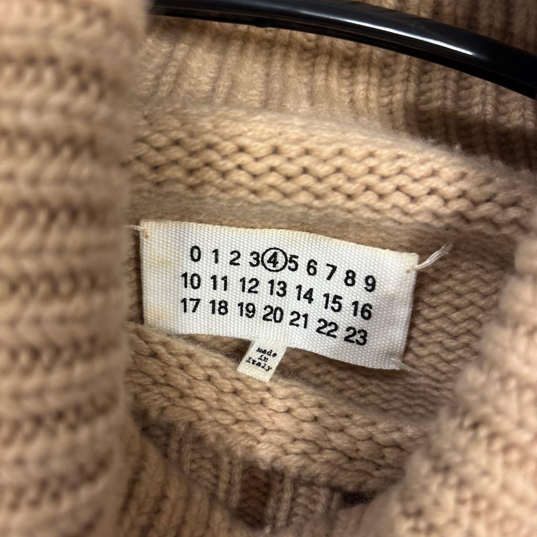 Maison Margielaベージュ タートルネックニット