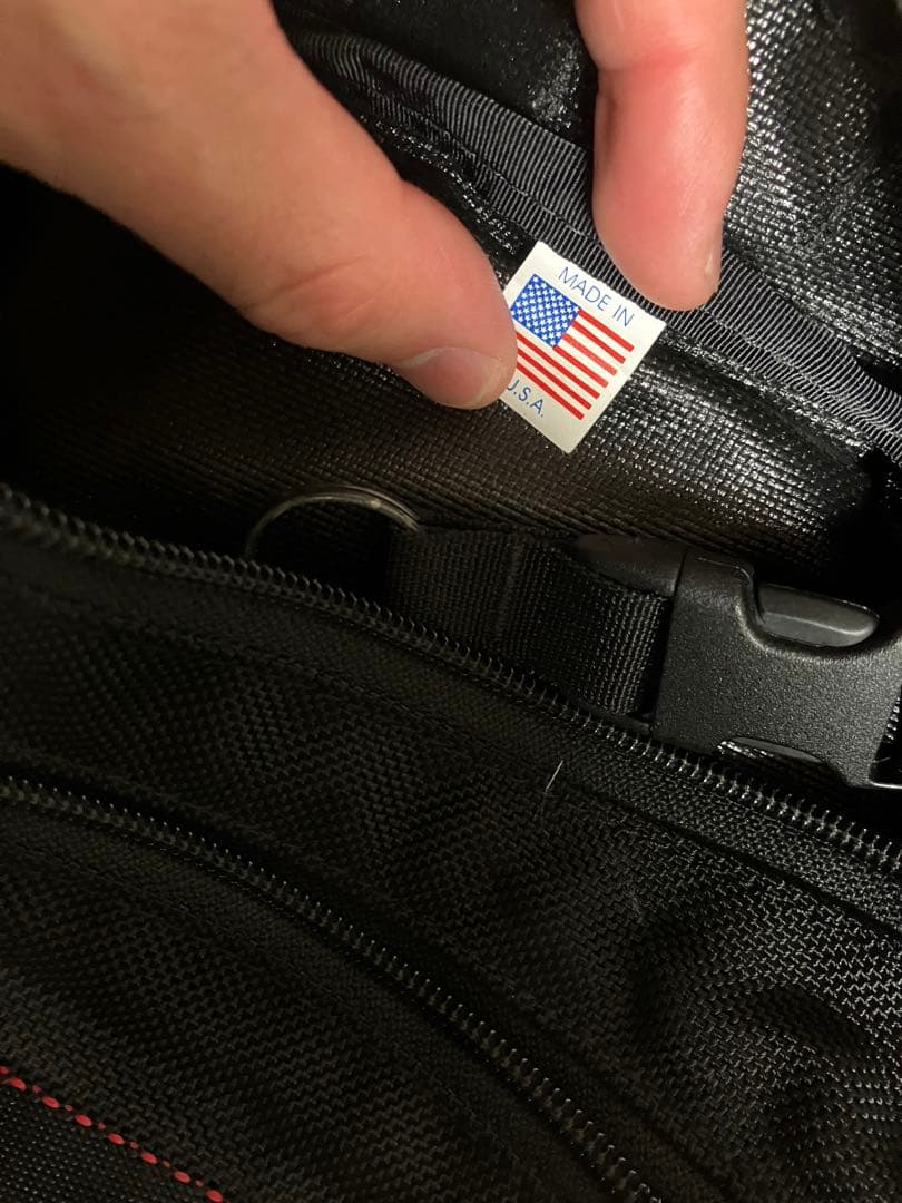 完売品 美品 ブリーフィング パイク ブラック ボディバッグ アメリカ製