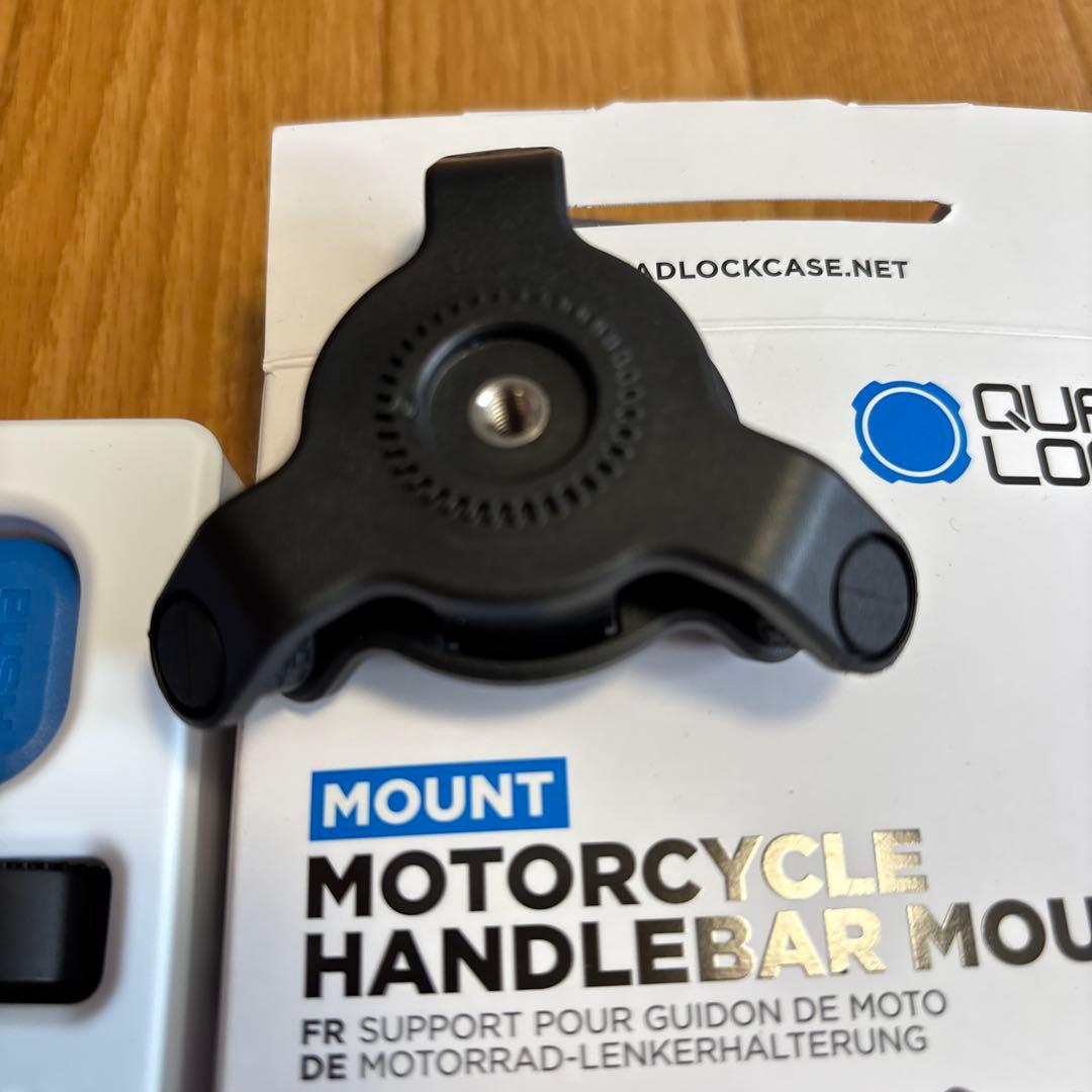 QUAD LOCK ハンドルマウント　振動軽減アダプタ付き