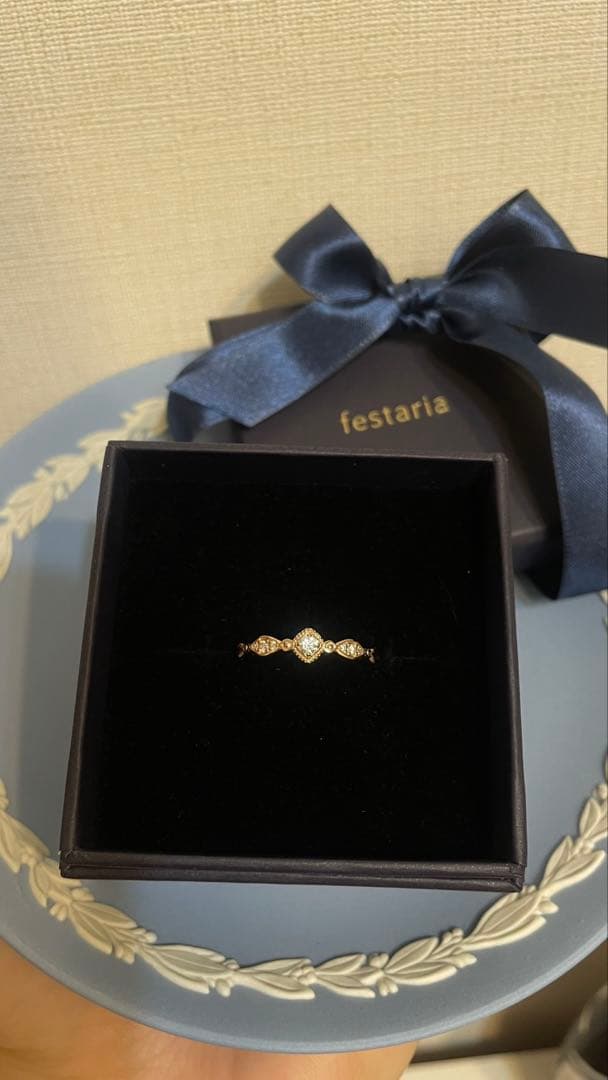 フェスタリア　10K イエローゴールド　ダイヤモンドリング　11号