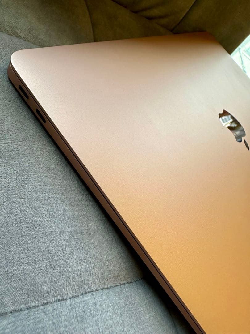 MacBook Air 2020 13インチ Core i3 ゴールド