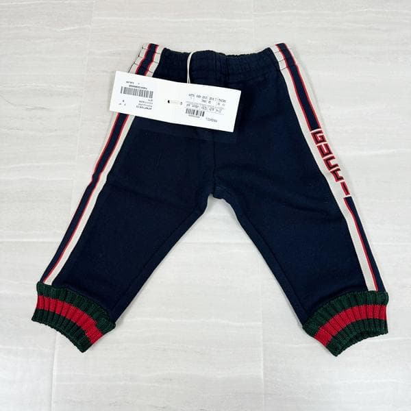 未使用　グッチ　ベビー服　スウェットパンツ　ネイビー　497807　9/12ヶ月