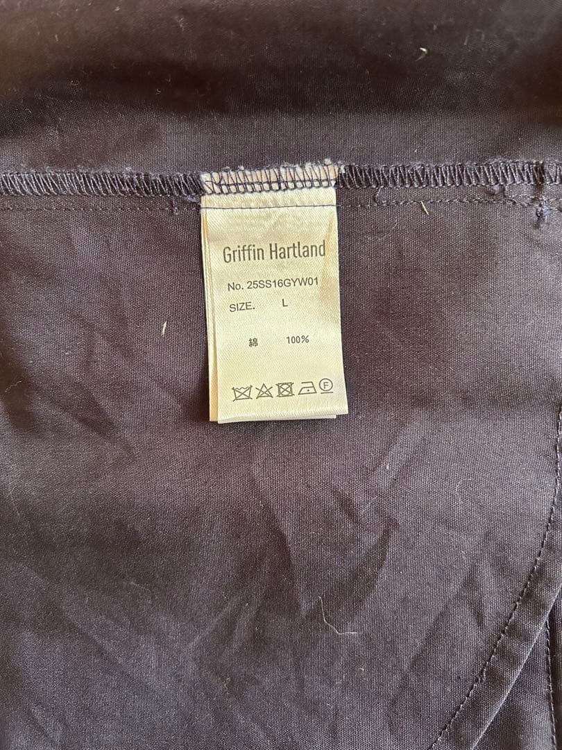 グリフィンハートランド　ロイヤルネイビーパーカー