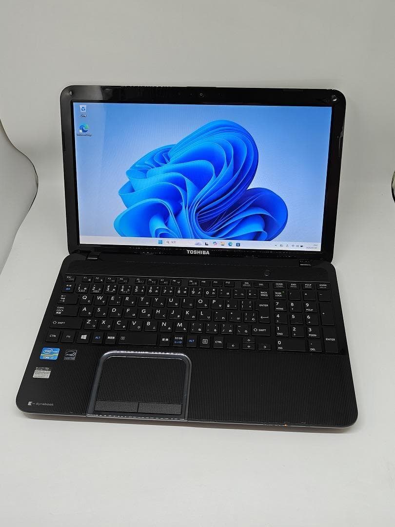 【東芝】爆速 Corei7/新品SSD256GB ノートパソコン 15.6 D5