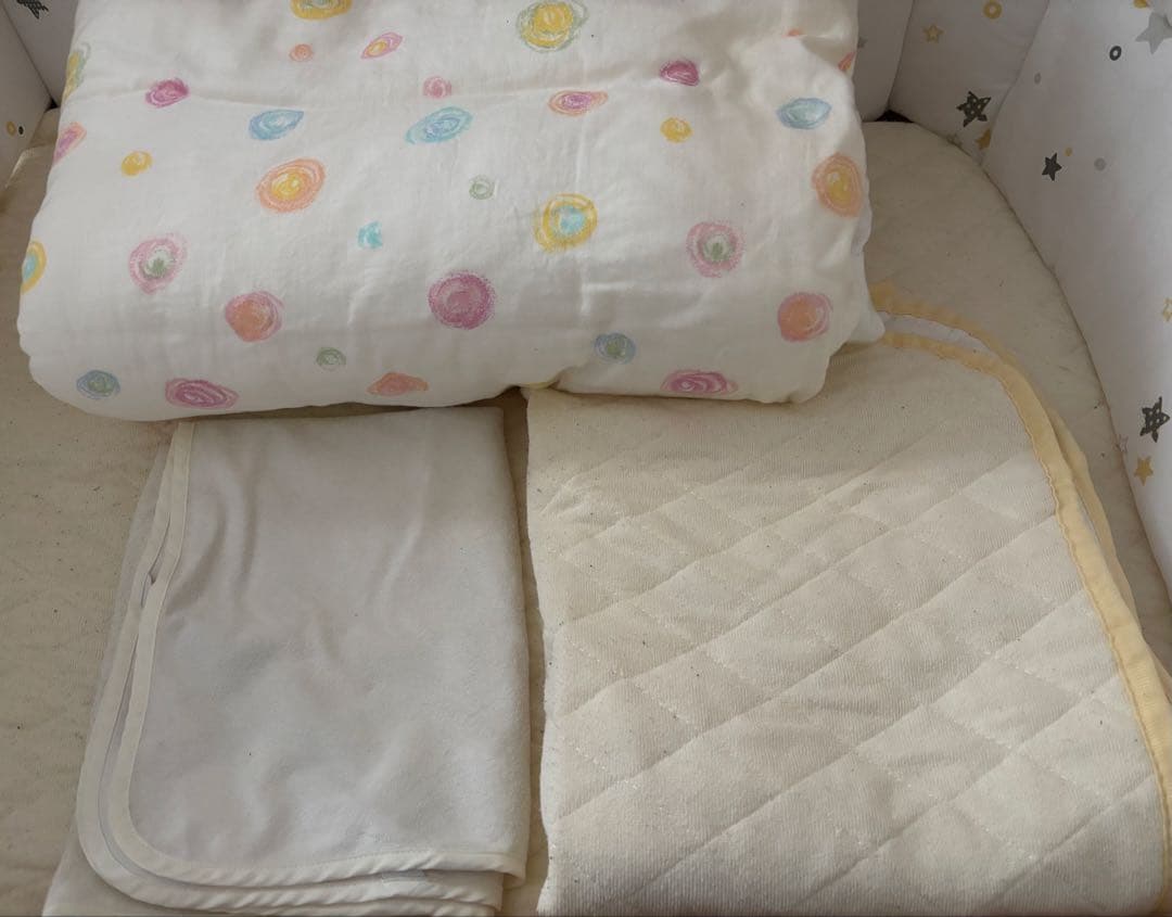 値下げ❗️【KATOJI】ベビーベッド➕画像内全ての備品セット