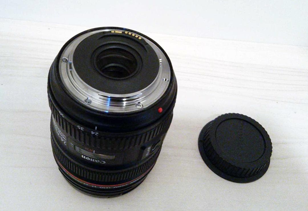 【極美品】Canon EF 24-70mm F4 L IS USM　フィルター付