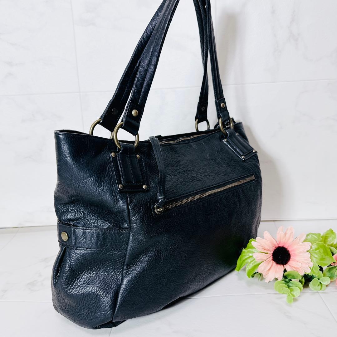 ダコタ　Dakota トートバッグ　A4サイズ収納可能　黒　ビジネスバッグ