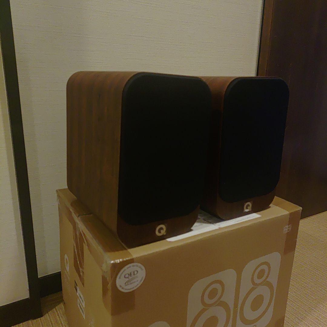Q Acoustics 3010i　現行品ウォールナットブックシェルフスピーカー
