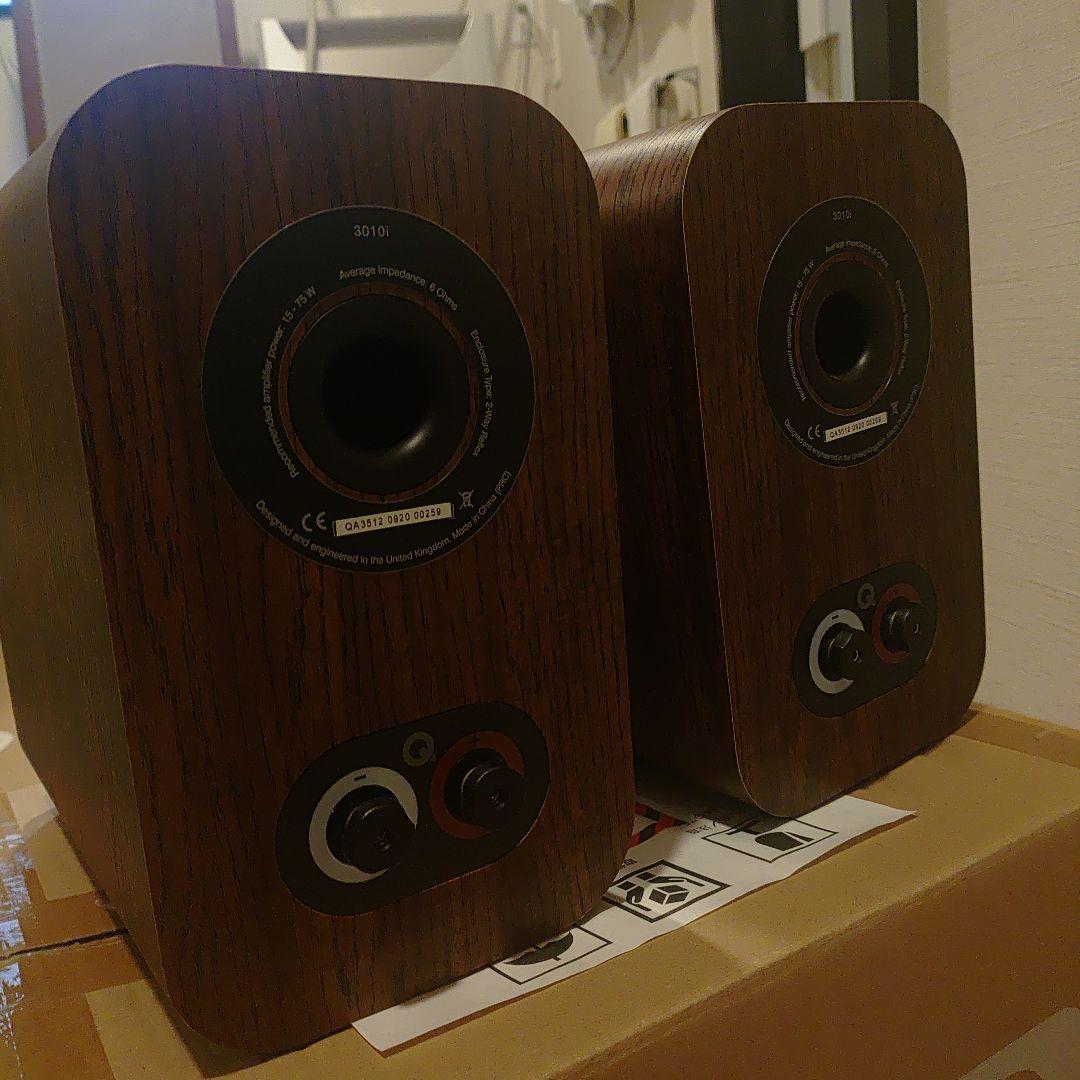 Q Acoustics 3010i　現行品ウォールナットブックシェルフスピーカー