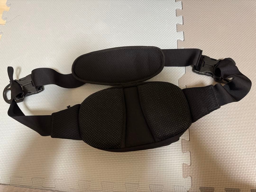 【Hugoo】 ヒップシート ブラック