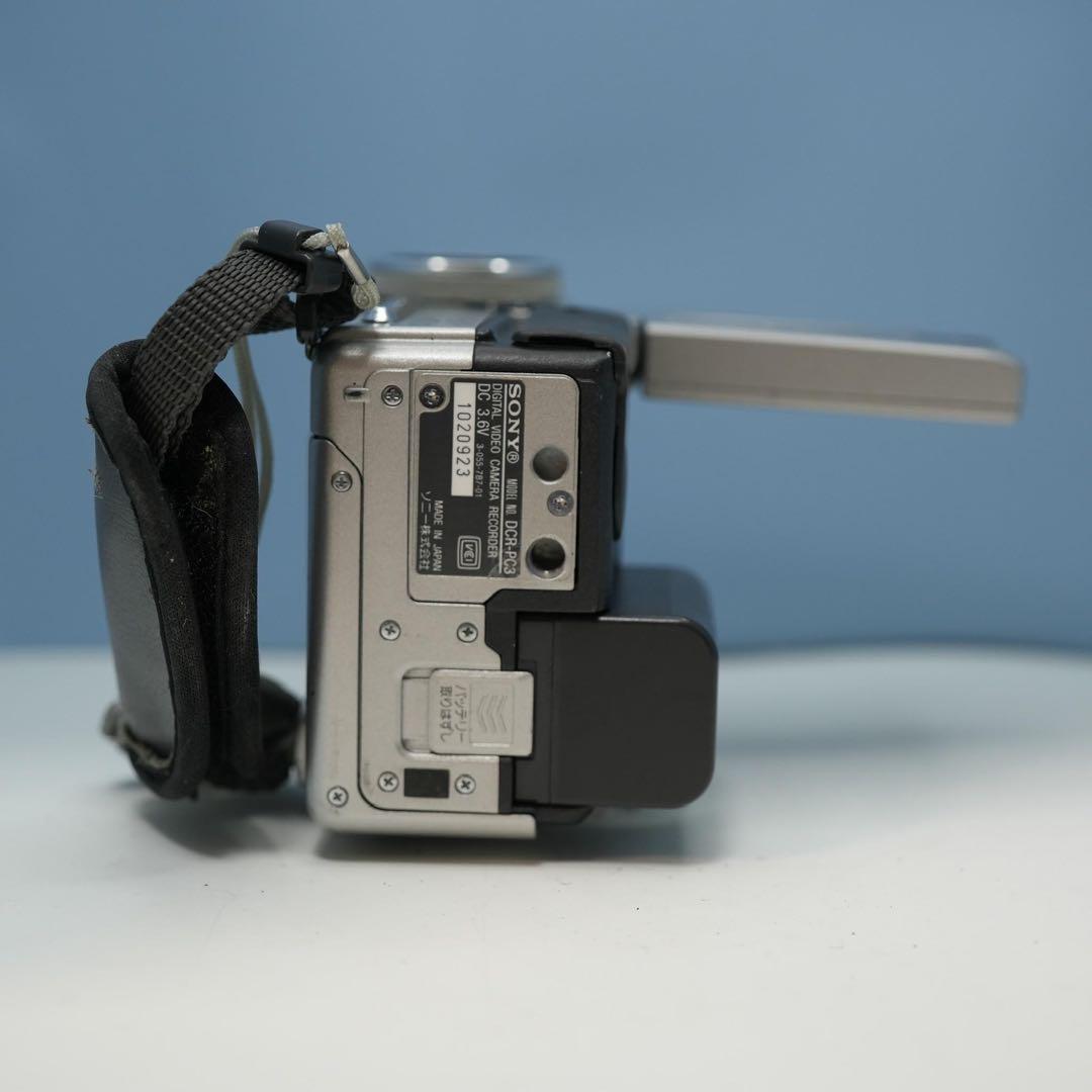 SONY DCR-PC3 ビデオカメラ バッテリー無し a3530