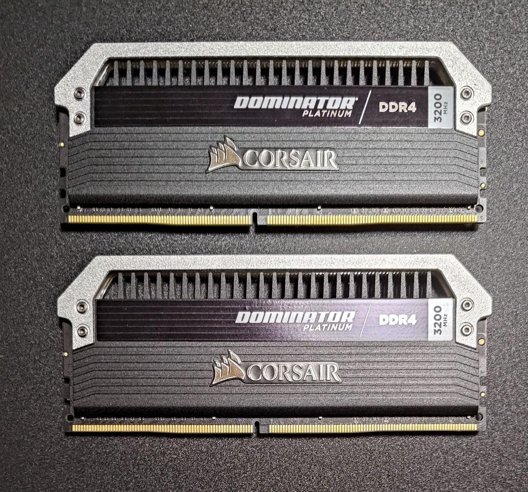 メモリー Corsair DOMINATR PLATINUM 32gb