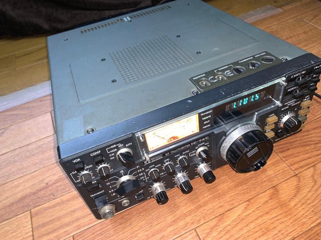 ICOM IC-740 トランシーバー 中古品