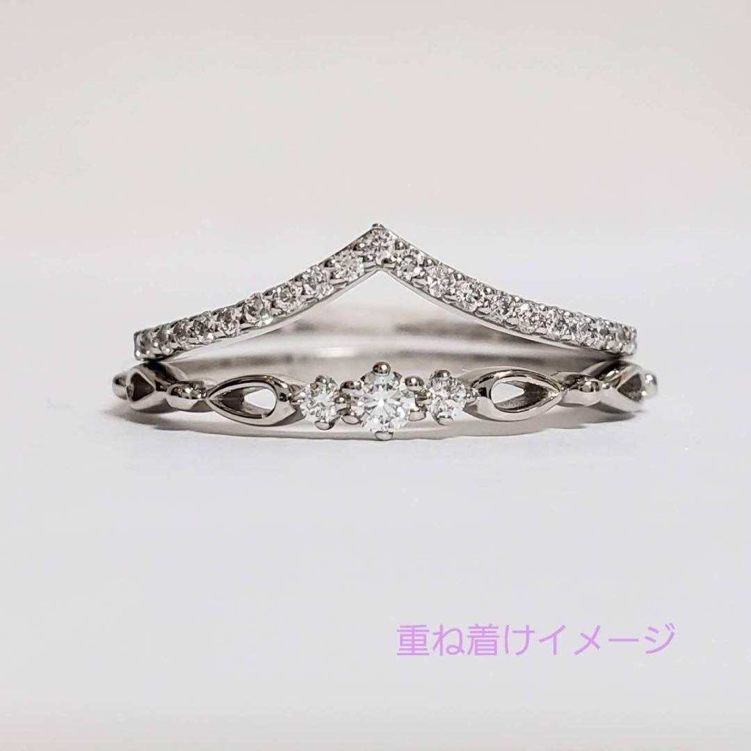 【1つは持っていたい定番人気商品】新品未使用♡PT900台天然ダイヤV字リング