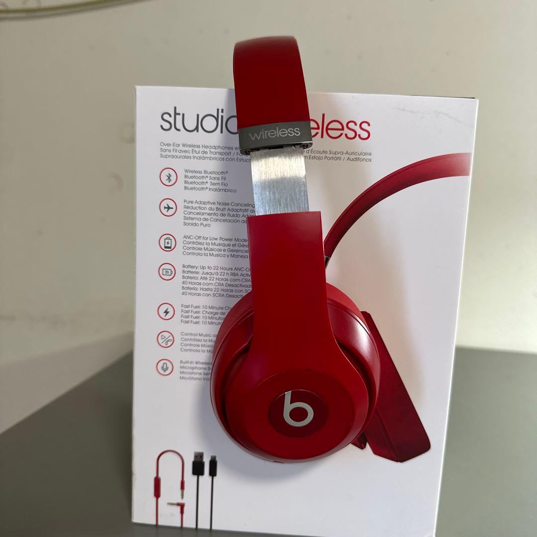 Beats ヘッドホン