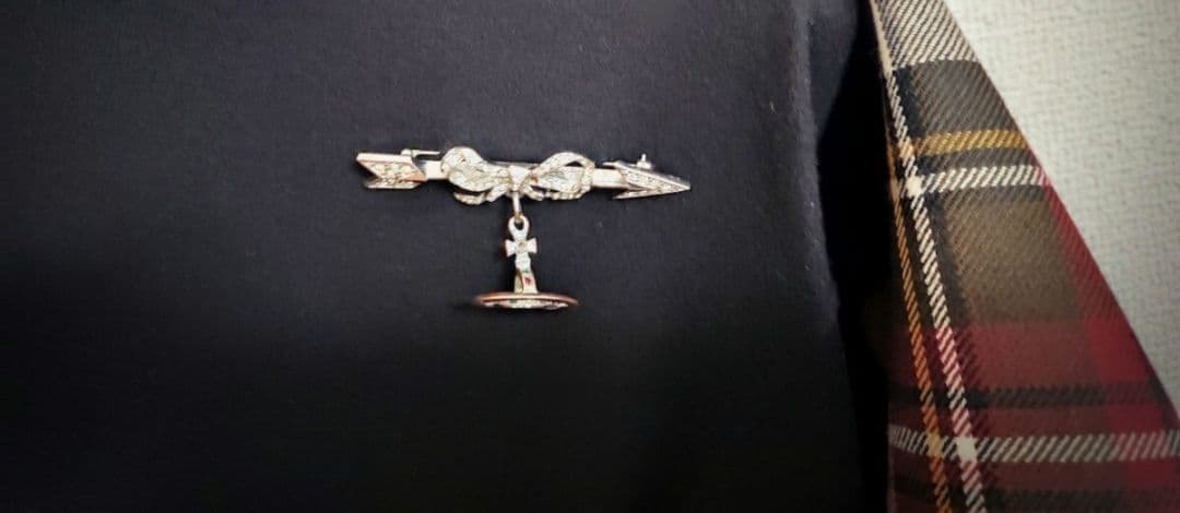 希少 ヴィヴィアンウエストウッドブローチ VivienneWestwood