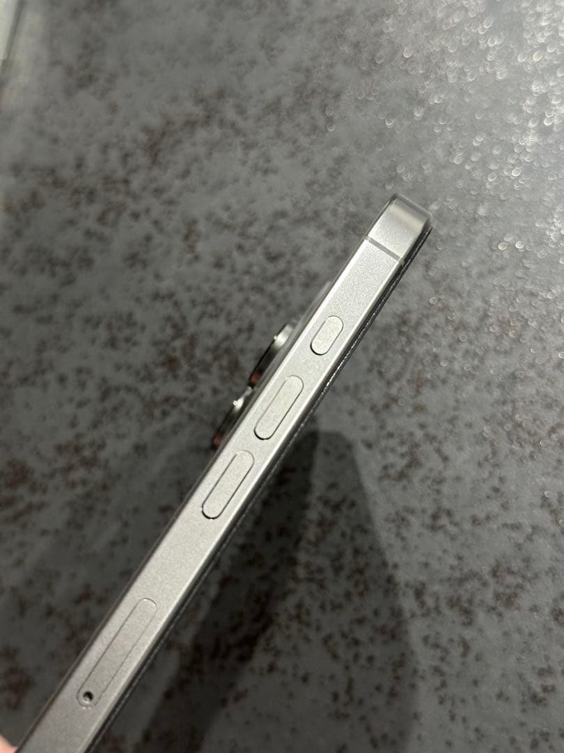 iPhone16promax ナチュラルチタニウム 256GB SIMフリー