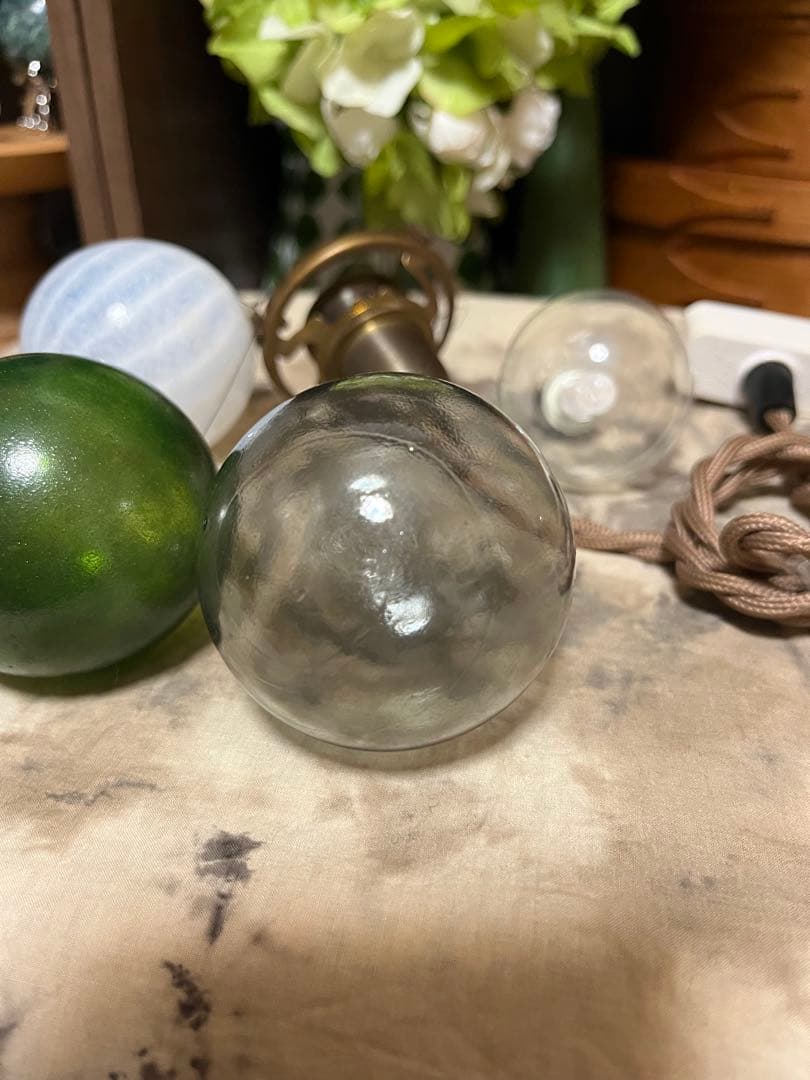 オカベマキコ　しゃぼんランプ　グリーン　ホワイト　スモーキー