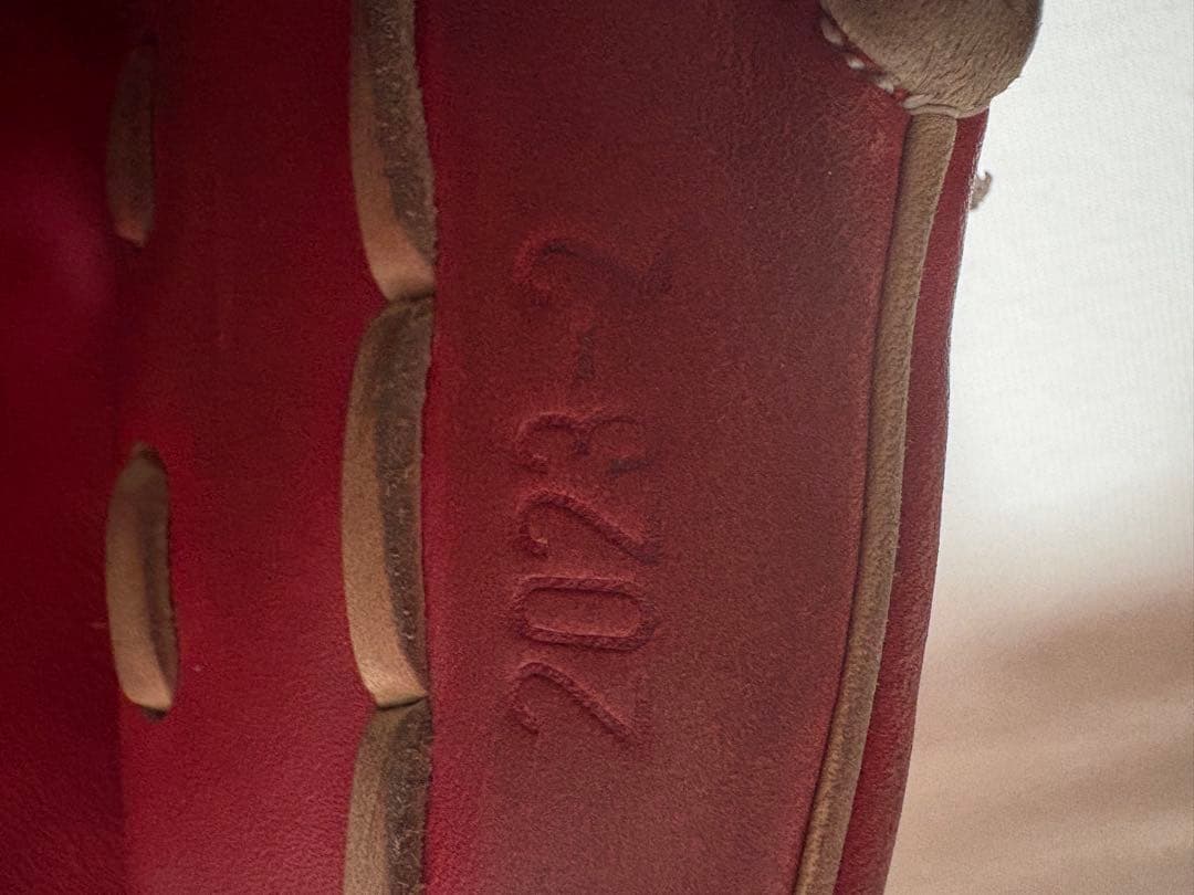 『期間限定値下げ』千葉ロッテマリーンズ　岩下大輝選手　支給品　実使用グローブ