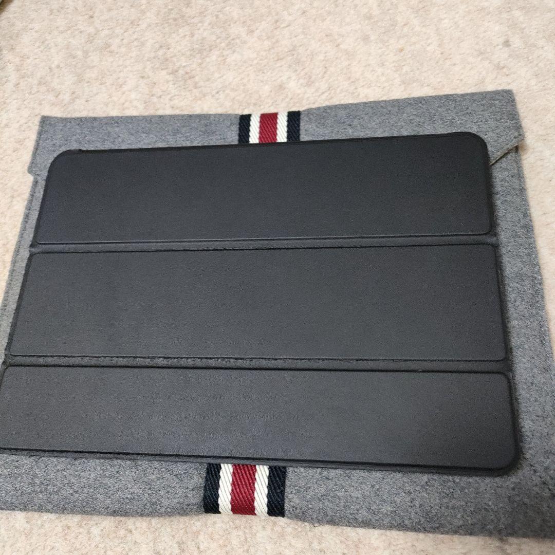 コンランショップ　グレー ストライプ ノートPCケース　新品未使用 自宅保管品