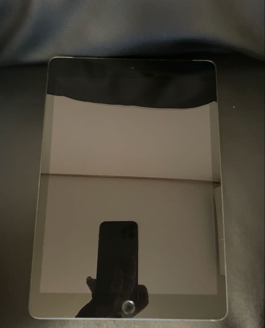 iPad8 第8世代 32GB SIMフリー☆