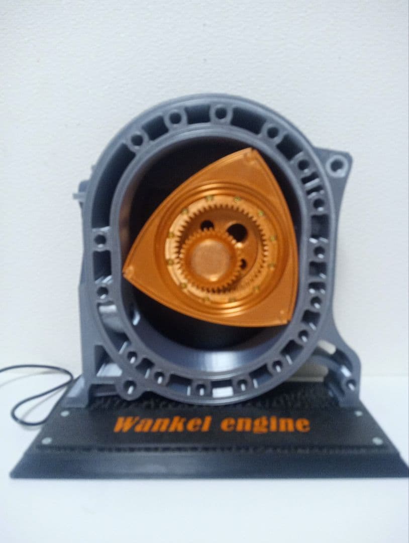 ワンケルエンジン 3Dモデル / USBモーター搭載