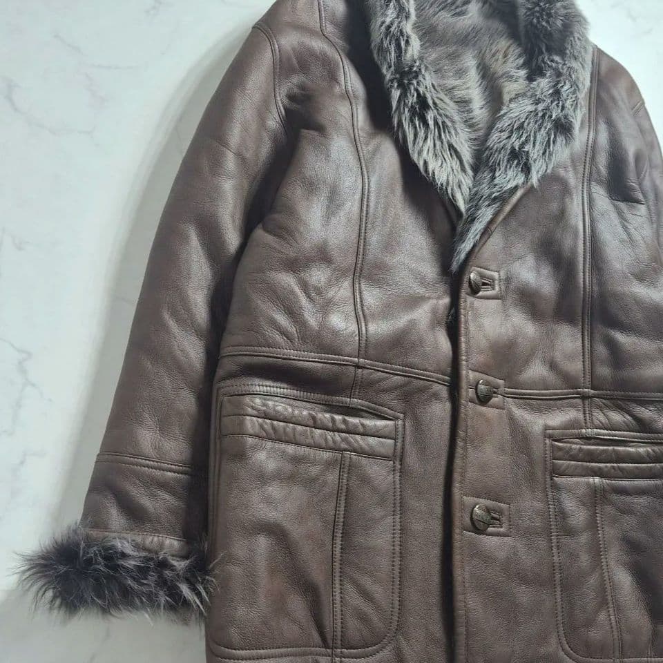 COGGIOLA トスカーナ ムートン ファーコート