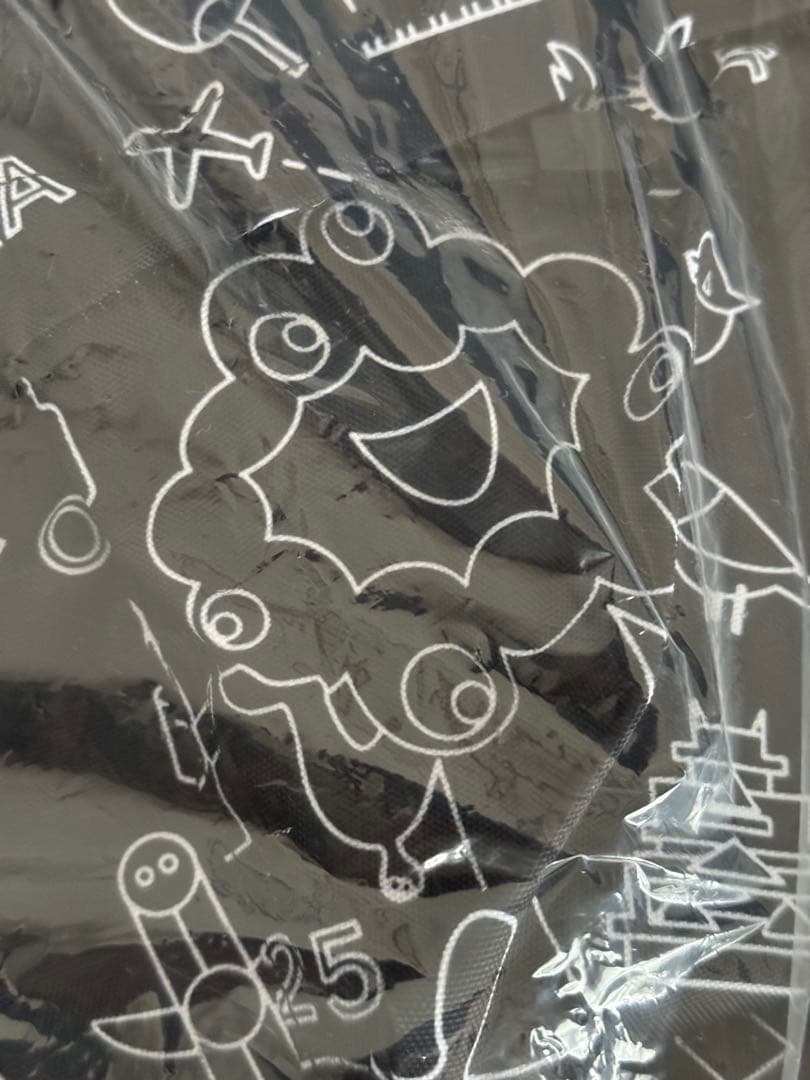 【新品未開封】大阪関西万博　ミャクミャク　リュックサック　総柄　ネオン柄